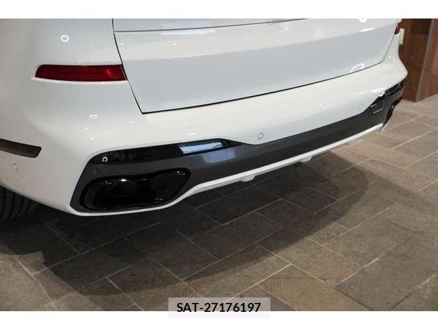 Bmw X7 2024-03 6902882-17