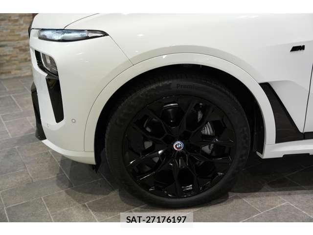 Bmw X7 2024-03 6902882-18