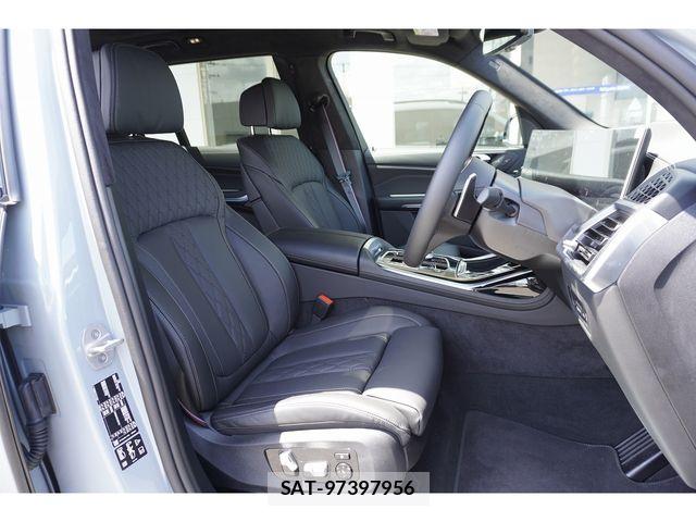 Bmw X7 2025-12 6902881-10