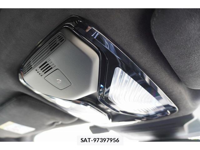Bmw X7 2025-12 6902881-24