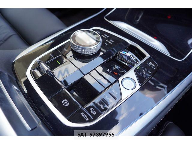 Bmw X7 2025-12 6902881-28