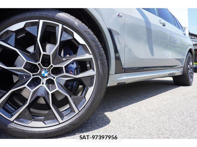 Bmw X7 2025-12 6902881-29