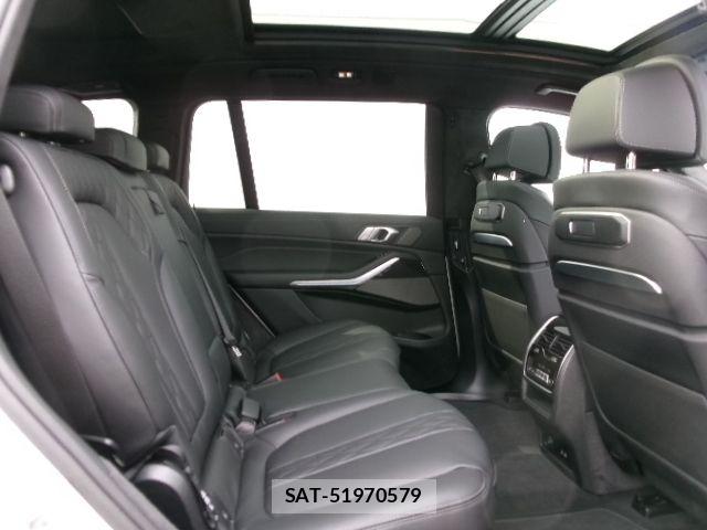Bmw X7 2025-09 6991141-14