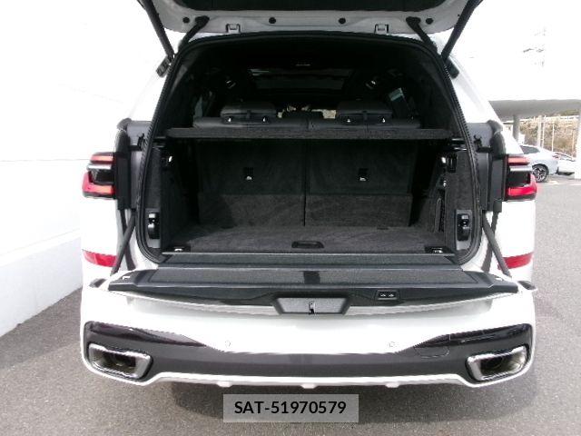 Bmw X7 2025-09 6991141-24