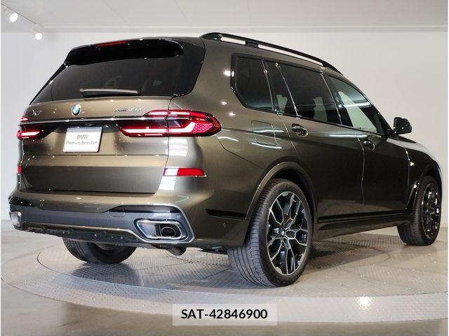 Bmw X7 2023-09 7057778-4