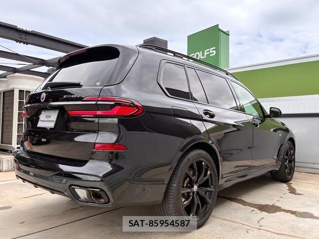 Bmw X7 2023-03 7215607-2
