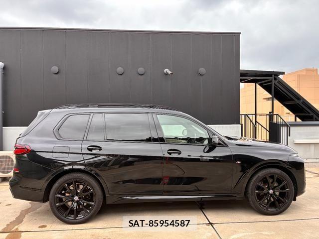 Bmw X7 2023-03 7215607-7