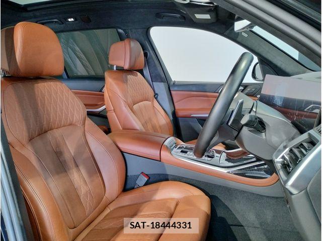 Bmw X7 2023-03 7215615-14