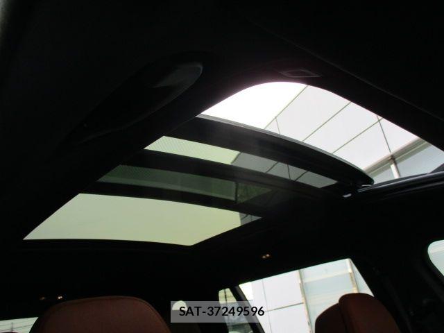 Bmw X7 2025-09 7215616-18