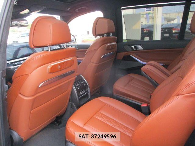 Bmw X7 2025-09 7215616-19