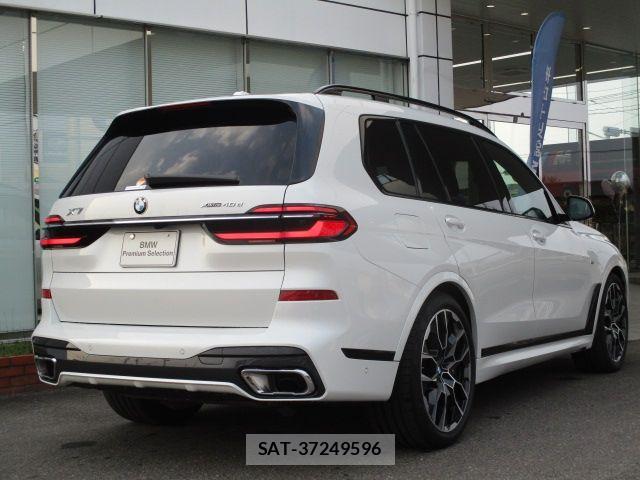 Bmw X7 2025-09 7215616-2