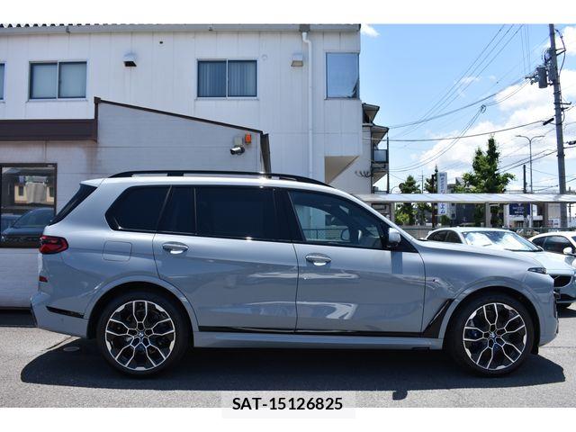 Bmw X7 2025-12 7215618-4