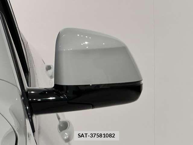 Bmw X7 2021-10 7249966-11