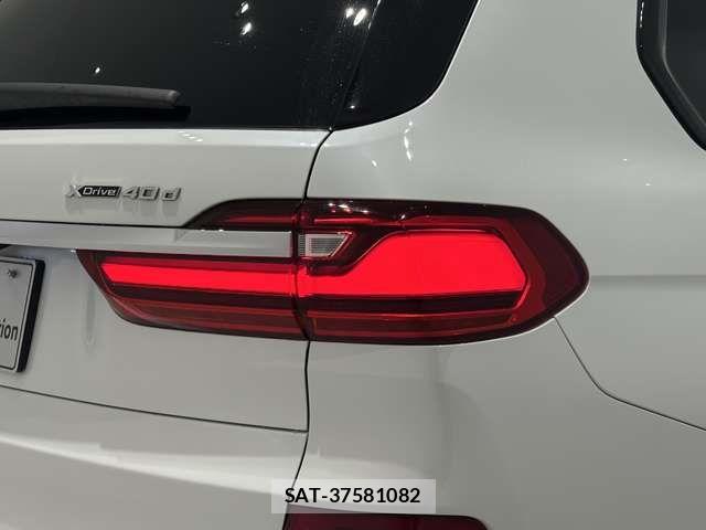 Bmw X7 2021-10 7249966-13