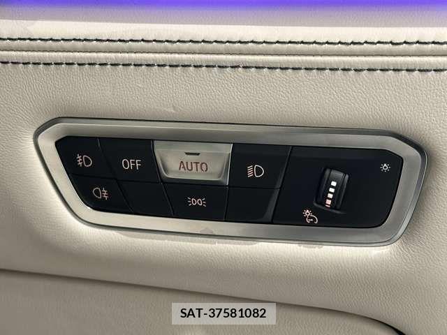 Bmw X7 2021-10 7249966-18