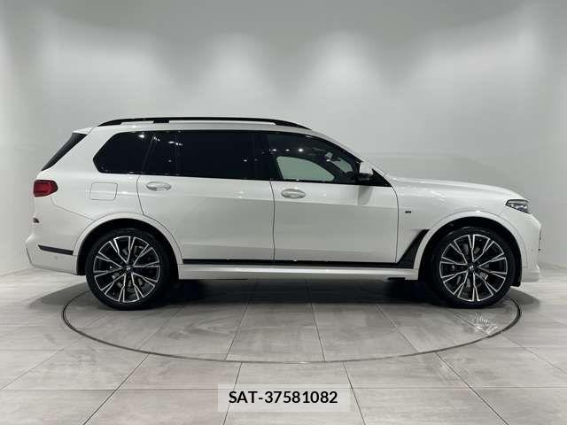 Bmw X7 2021-10 7249966-4