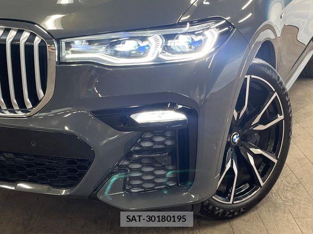 Bmw X7 2022-05 7249968-14