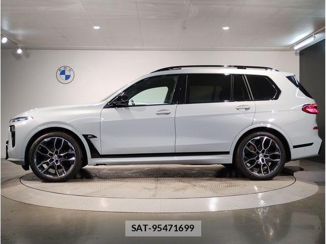 Bmw X7 2023-11 7357052-2