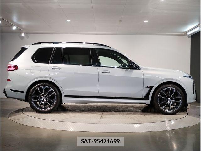 Bmw X7 2023-11 7357052-6