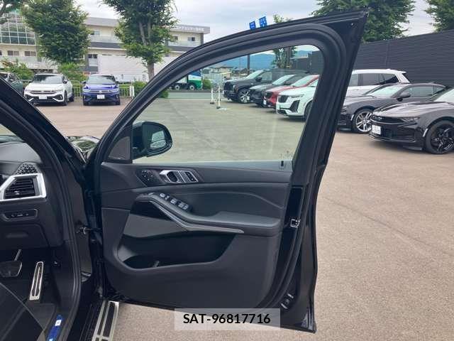 Bmw X7 2023-09 7615326-8