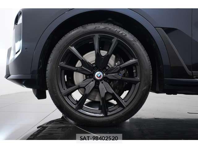 Bmw X7 2023-07 7721666-12