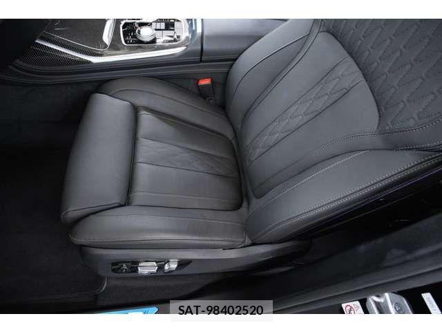 Bmw X7 2023-07 7721666-17