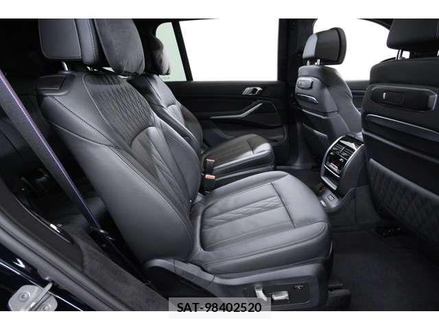 Bmw X7 2023-07 7721666-4