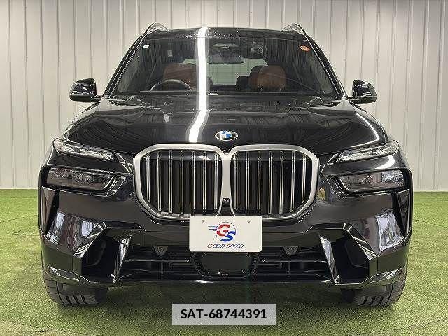 Bmw X7 2023-09 7783129-12