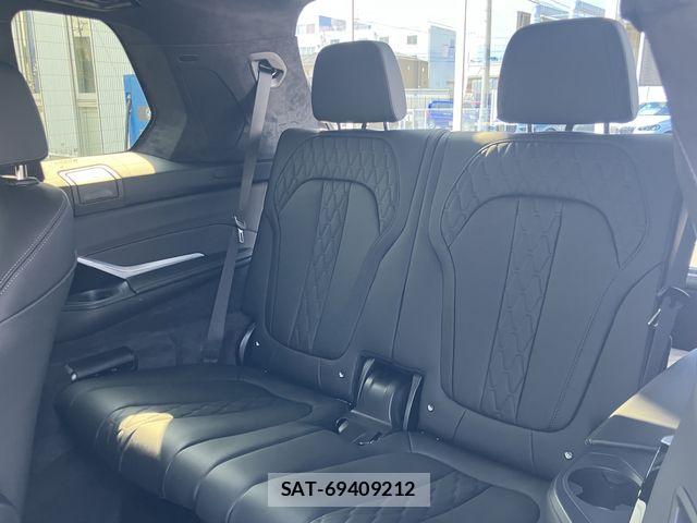 Bmw X7 2025-09 7902364-16