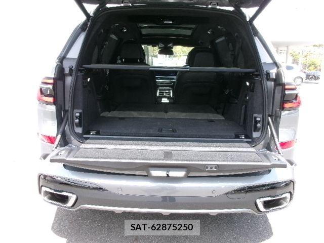 Bmw X7 2025-09 7960740-19