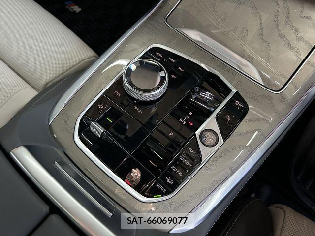 Bmw X7 2023-09 7978687-15