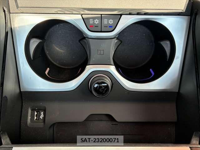 Bmw X7 2021-06 7978688-11