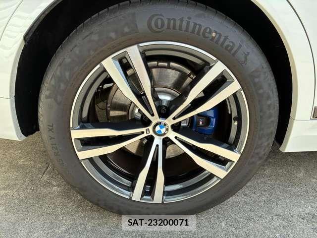 Bmw X7 2021-06 7978688-5