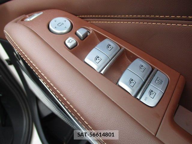 Bmw X7 2023-02 8073136-14