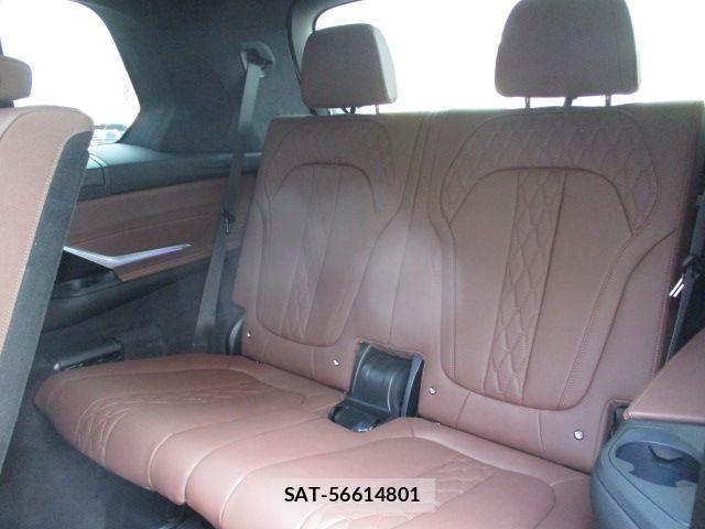 Bmw X7 2023-02 8073136-29