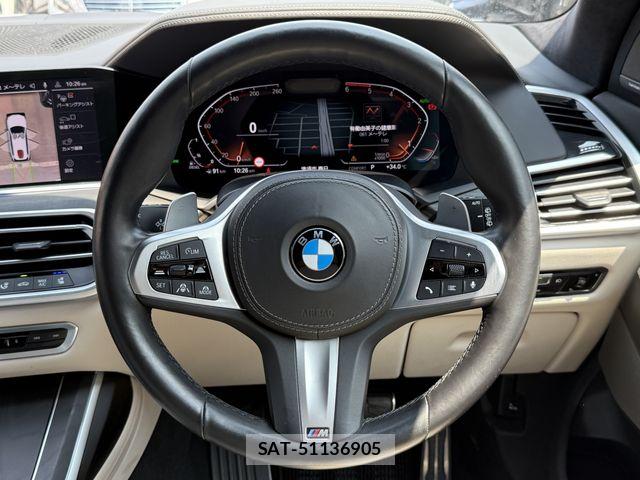 Bmw X7 2021-04 8098357-18