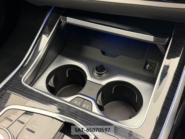 Bmw X7 2023-07 8098356-12