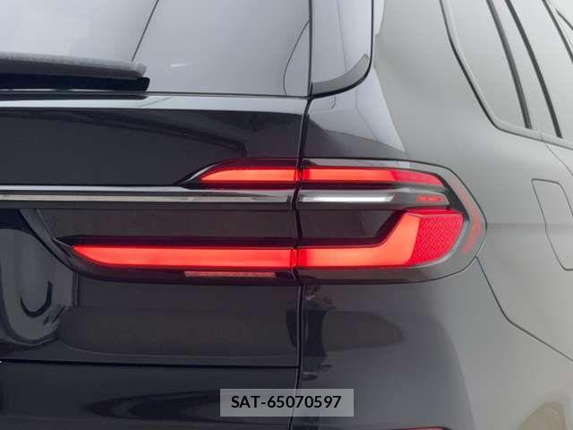 Bmw X7 2023-07 8098356-29