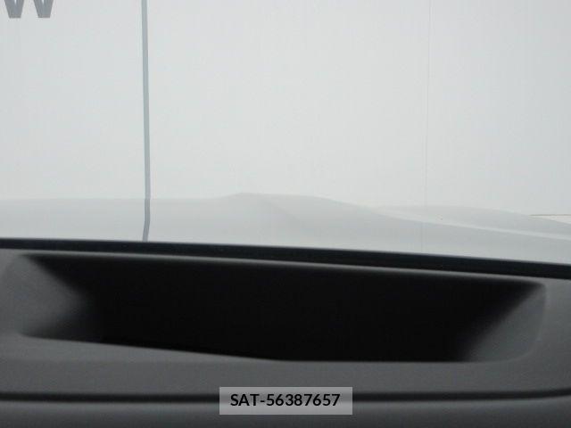 Bmw X7 2023-12 8335149-23