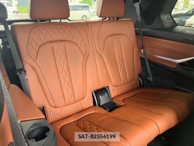 Bmw X7 2024-03 8354045-17