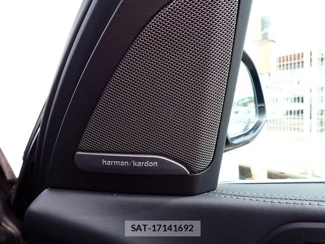 Bmw X7 2022-07 8365007-23