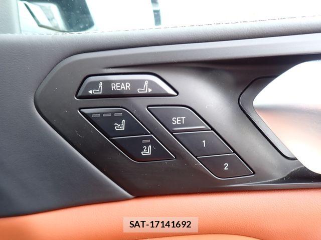 Bmw X7 2022-07 8365007-24