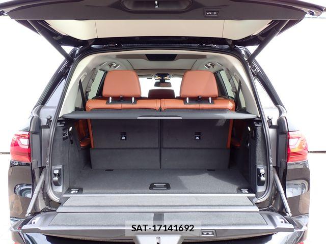 Bmw X7 2022-07 8365007-28
