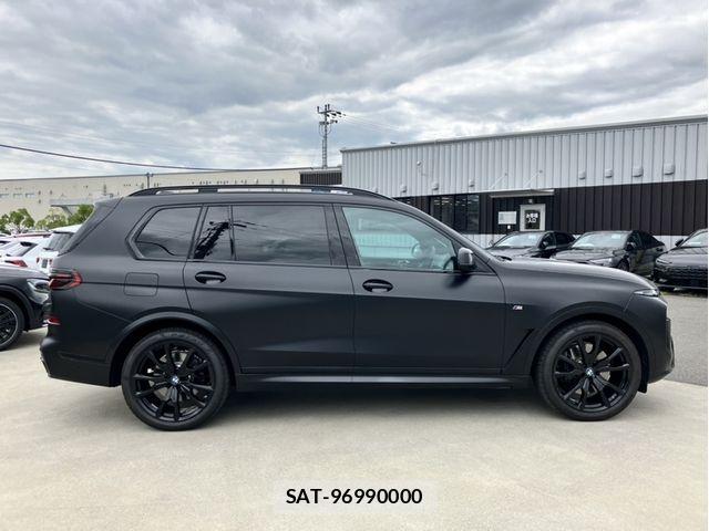 Bmw X7 2025-06 8457120-11