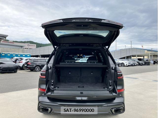 Bmw X7 2025-06 8457120-16