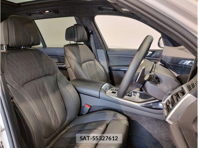 Bmw X7 2026-02 8523848-12