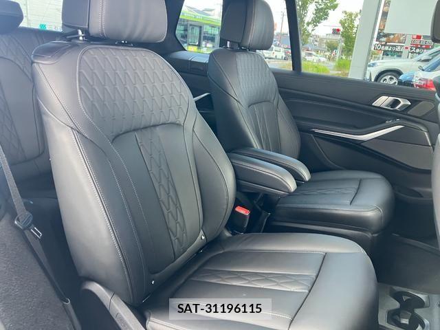 Bmw X7 2021-11 8561339-16