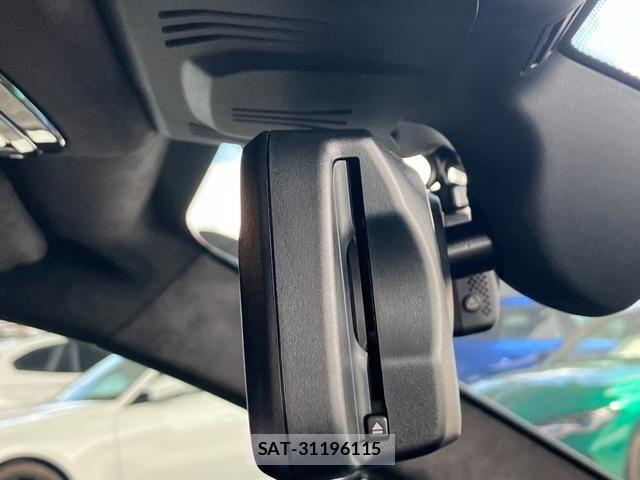 Bmw X7 2021-11 8561339-24