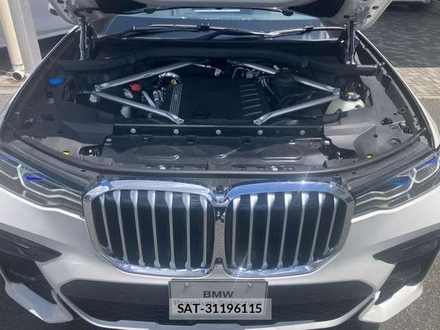 Bmw X7 2021-11 8561339-8