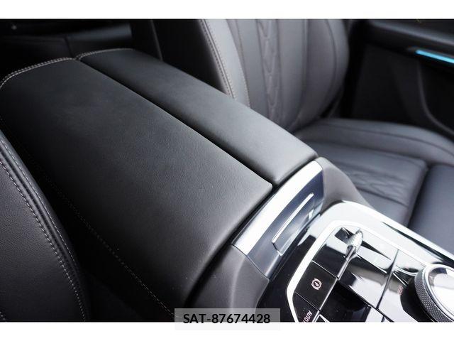 Bmw X7 2026-04 8779662-10